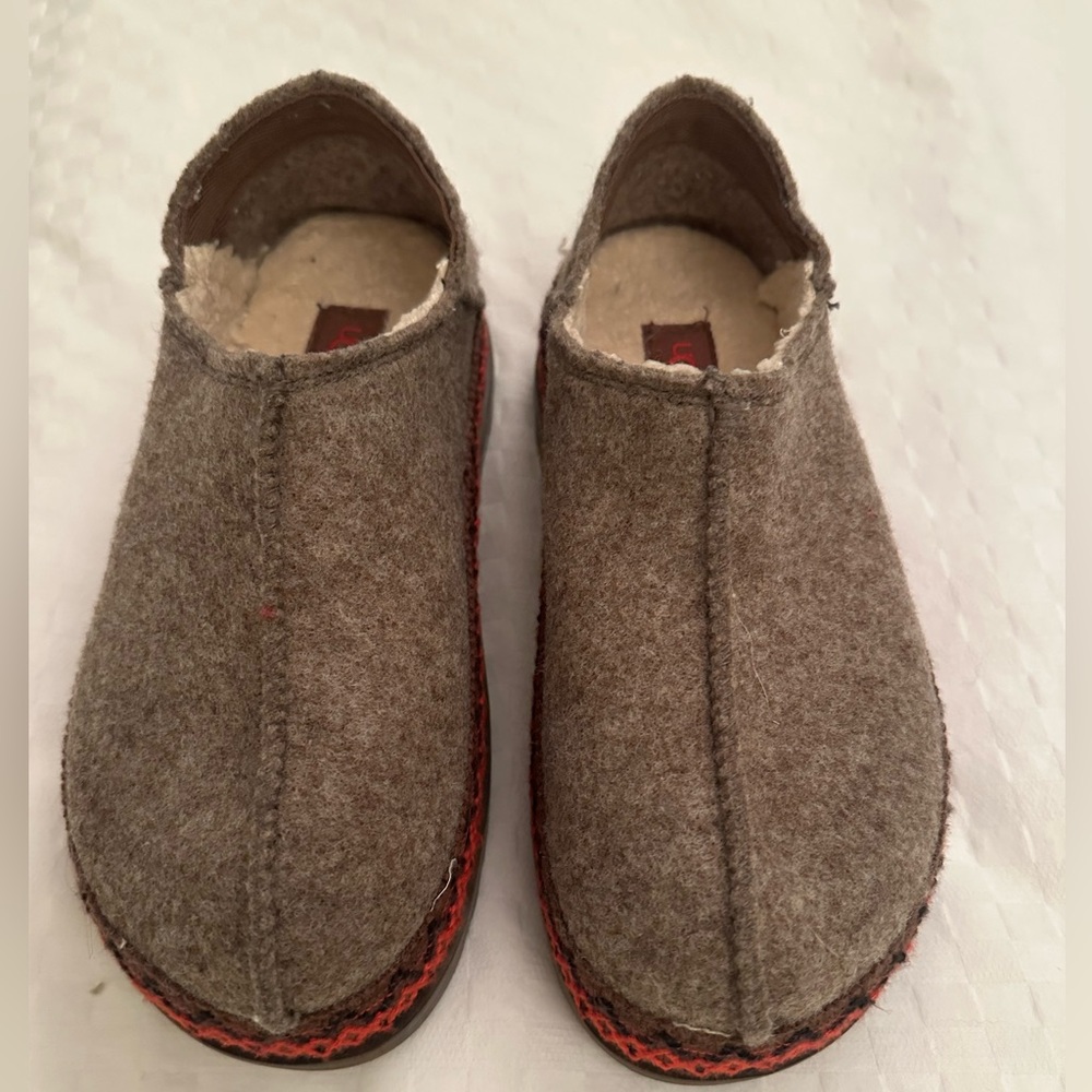 Ugg ReFelt Tasman shoe